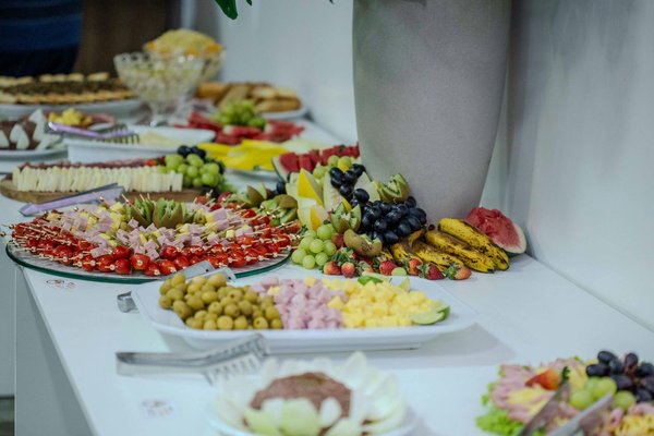 Wat zijn de voordelen van een vaatwasser in je keuken?